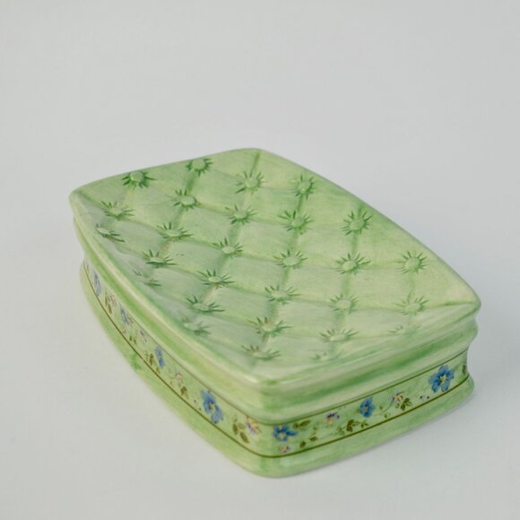 Laura Ashley Handpainted Spring Bloom Soap Dish Quilted Design Green Floral - Picture 5 of 7